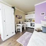 Friendly - Doppelappartement Purple Köln Bonn Phantasialand * Brenig