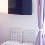 Friendly - Doppelappartement Purple Köln Bonn Phantasialand * Brenig